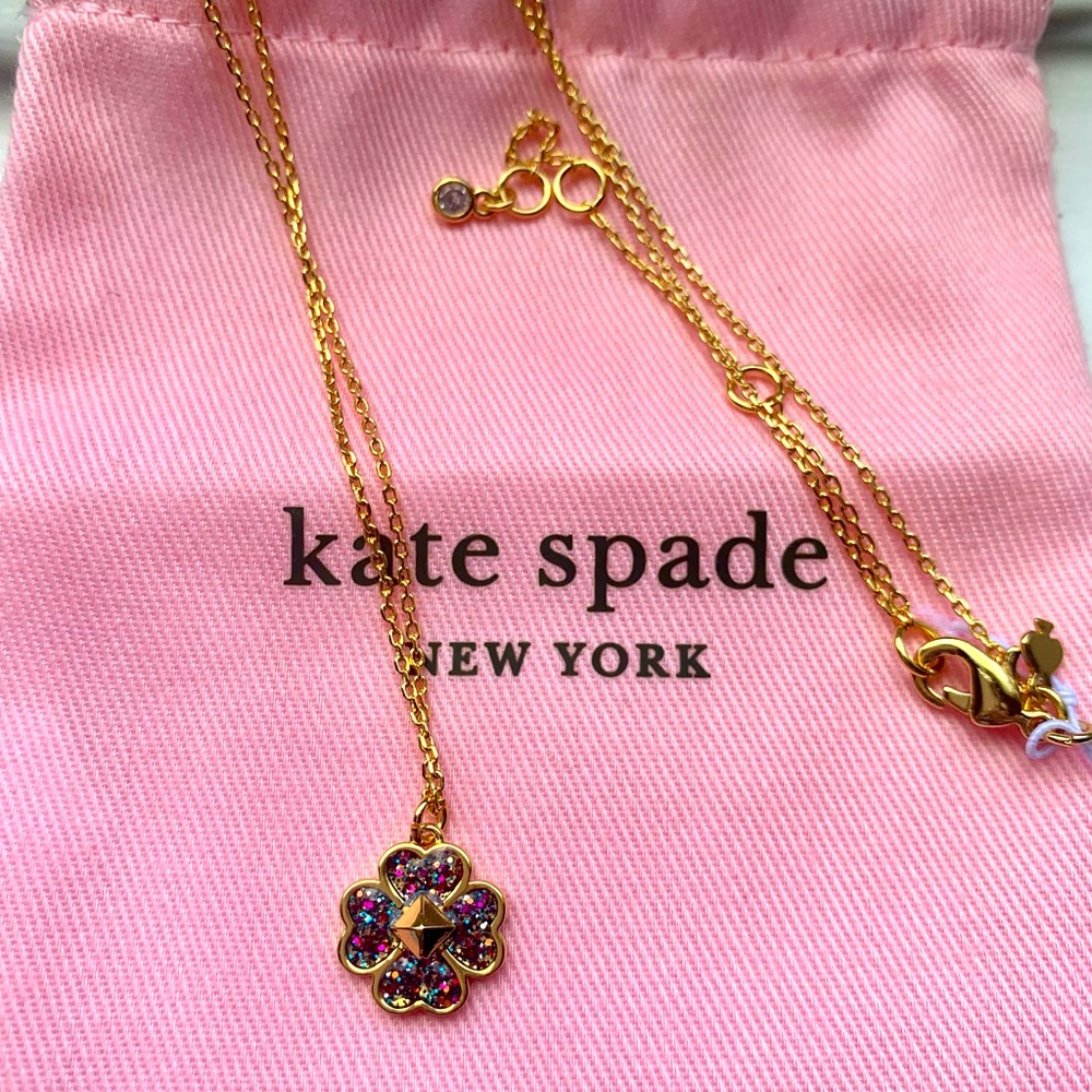 Kate Spade clover metal pendant necklace